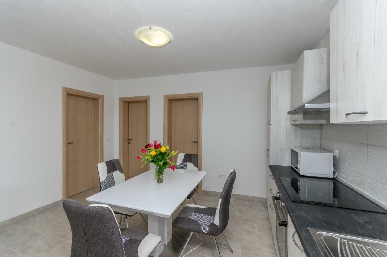 Villa Ivan Trogir Eksteriør billede